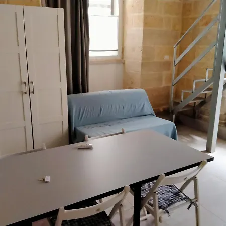 Dom wakacyjny Monolocale Prezioso *