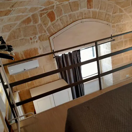 Monolocale Prezioso Semesterbostad Trani