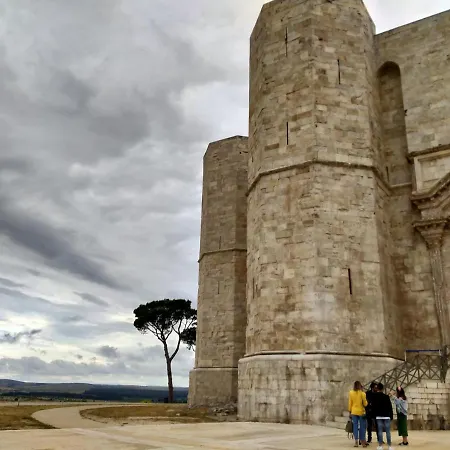 Monolocale Prezioso * トラーニ