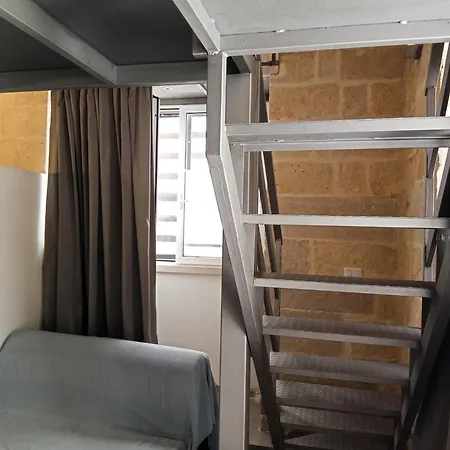 別荘 Monolocale Prezioso トラーニ